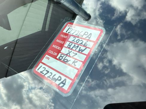 Certified 2026 BMW X7 xDrive40i image 19