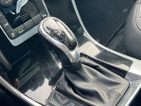 Used 2015 Volvo XC60 T5 image 19