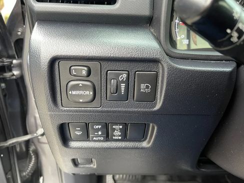 Used 2020 Toyota 4Runner Nightshade image 31