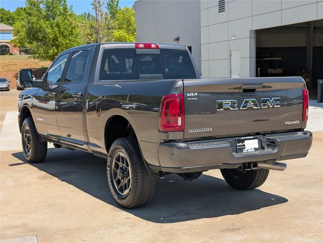 Used 2026 RAM 2500 Laramie AWD/4WD image 10