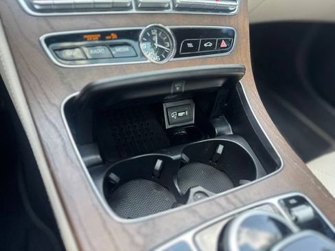 Used 2020 Mercedes-Benz E 350 4MATIC Sedan image 31