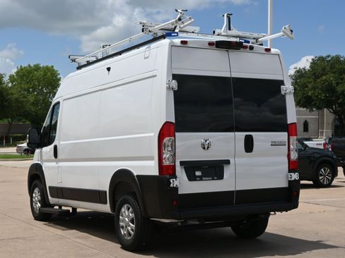 Used 2025 RAM ProMaster 1500 w/ Quick Order Package 22G SLT FWD image 4