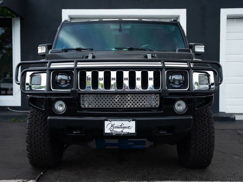 Used 2005 HUMMER H2 w/ Preferred Equipment Group AWD/4WD image 2