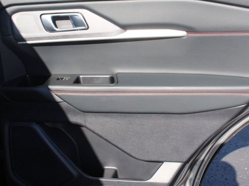Used 2025 Ford Explorer ST-Line w/ Premium Package RWD image 27