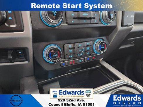 Used 2019 Ford F250 Platinum w/ FX4 Off-Road Package AWD/4WD image 24