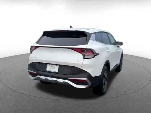 Used 2025 Kia Sportage LX image 14