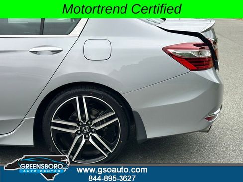 Used 2017 Honda Accord Sport Special Edition image 38