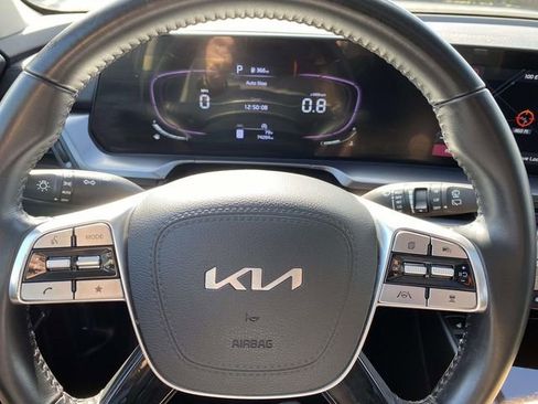 Used 2023 Kia Telluride S w/ S Sunroof Package image 34