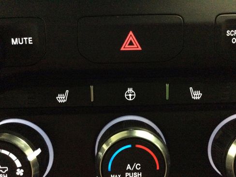 Used 2024 RAM 1500 Big Horn image 31