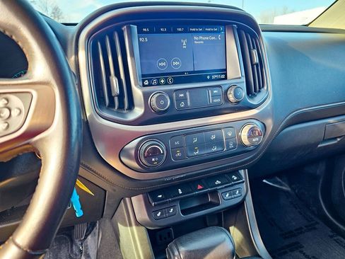 Certified 2021 GMC Canyon AT4 image 19