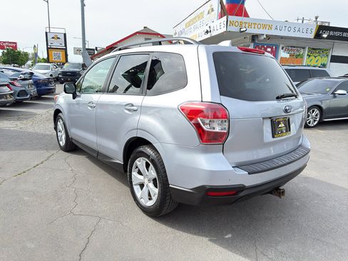 Used 2016 Subaru Forester 2.5i Premium AWD/4WD image 5