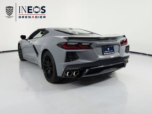 Used 2025 Chevrolet Corvette Stingray Coupe w/ 1LT RWD image 8