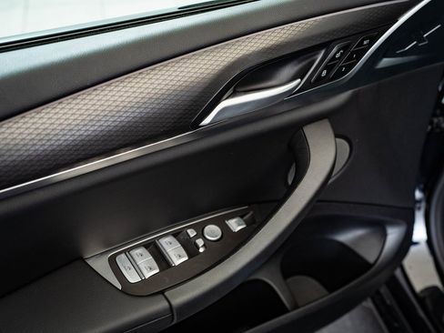 Certified 2025 BMW X4 xDrive30i w/ M Sport Package image 22