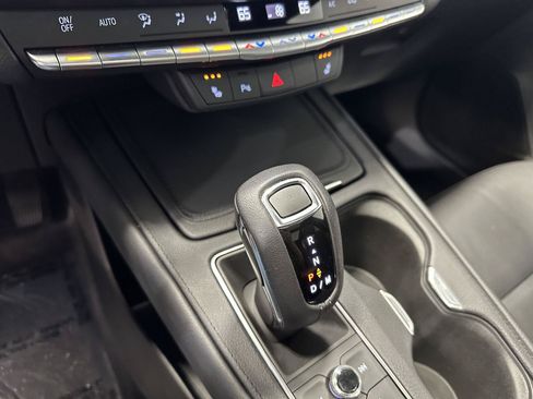 Used 2019 Cadillac XT4 Premium Luxury w/ Cold Weather Package AWD/4WD image 27