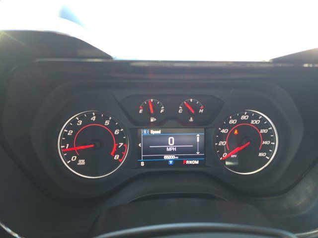 Used 2019 Chevrolet Camaro LT RWD image 11