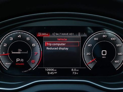 Used 2023 Audi Q5 2.0T Prestige w/ Prestige Package AWD/4WD image 31