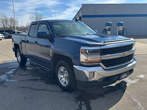 Used 2018 Chevrolet Silverado 1500 LT w/ All Star Edition image 7