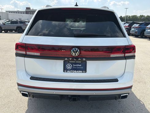 Certified 2024 Volkswagen Atlas Peak Edition SEL AWD/4WD image 5