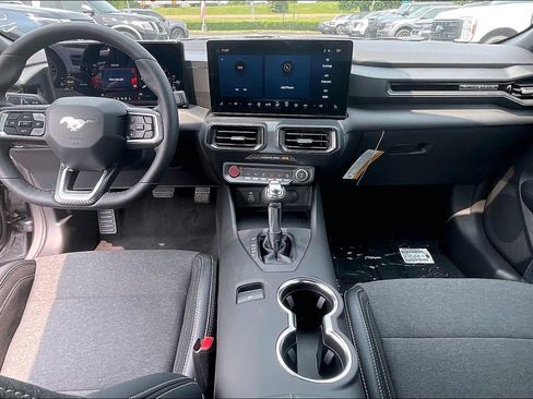 New 2025 Ford Mustang Coupe image 5