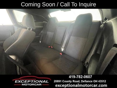 Used 2018 Dodge Challenger SXT RWD image 44