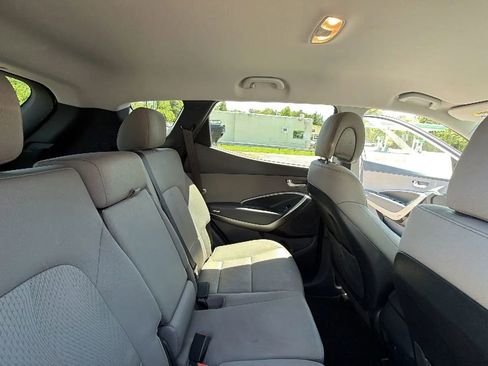 Used 2017 Hyundai Santa Fe Sport AWD/4WD image 43