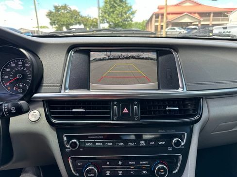 Used 2016 Kia Optima EX w/ Premium Package FWD image 8