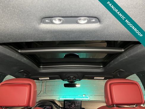 Used 2024 Audi SQ5 Premium Plus w/ Premium Plus Package image 5