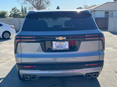 New 2026 Chevrolet Traverse LT w/ Driver Confidence Package image 4