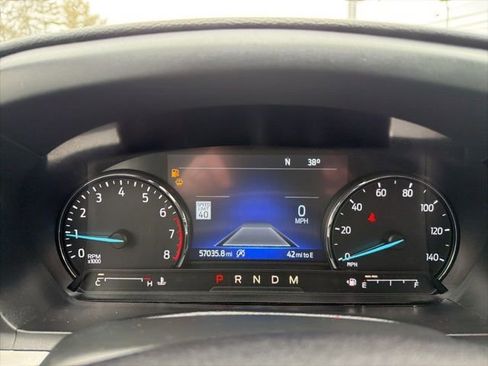 Used 2020 Ford Explorer XLT w/ Equipment Group 202A image 12