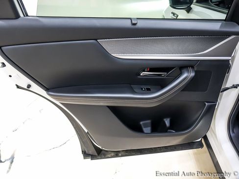 Used 2024 MAZDA CX-90 Plug-In Hybrid w/ Preferred image 28