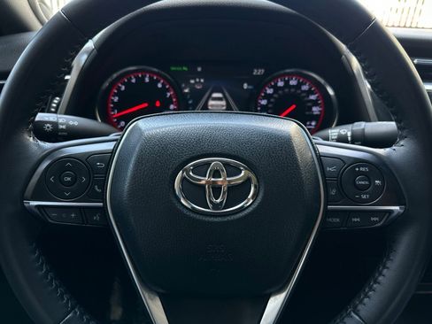 Used 2019 Toyota Camry XSE w/ Driver Assist Package FWD image 24