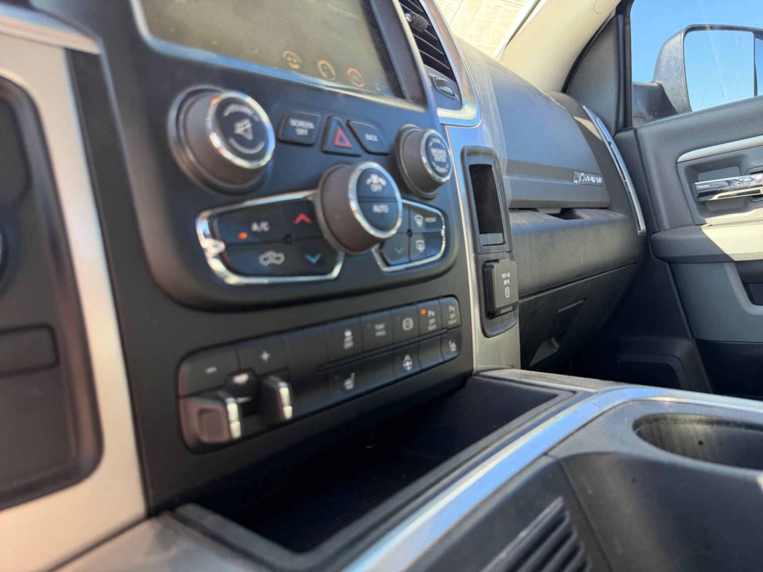 Used 2017 RAM 2500 Big Horn AWD/4WD image 22