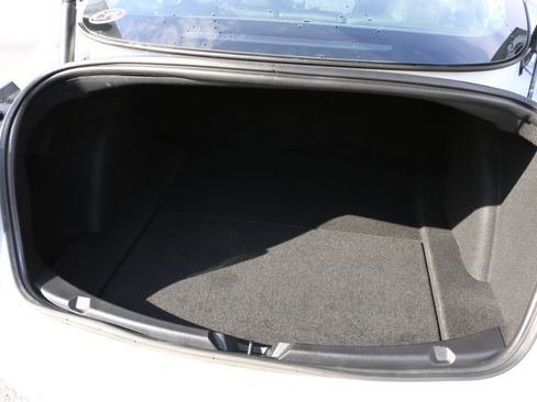 Used 2021 Tesla Model 3 Standard Range Plus image 25