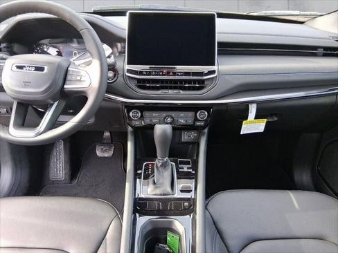 New 2026 Jeep Compass Limited image 28