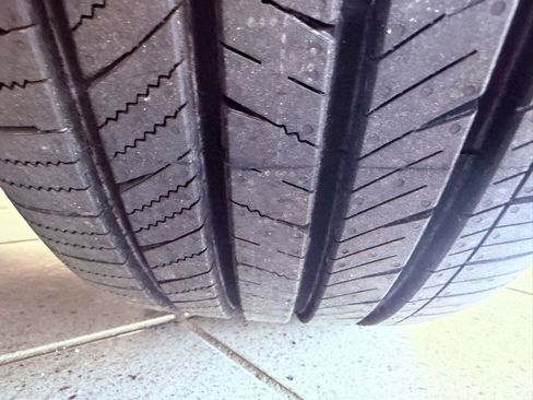 Certified 2024 Lexus ES 350 w/ Technology Package image 17