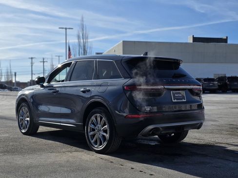 Used 2022 Lincoln Corsair AWD w/ Premium Package image 7