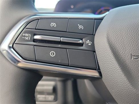 New 2025 Chevrolet Suburban LT w/ Comfort Package image 8