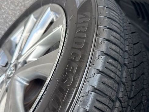 Used 2016 Toyota RAV4 Limited w/ Advanced Technology Package image 13