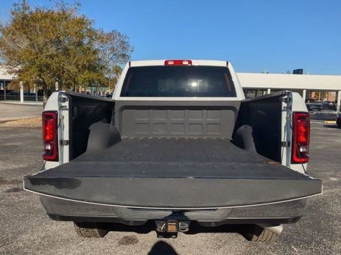 Used 2025 RAM 2500 Big Horn image 13