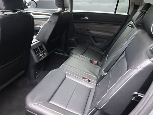 Used 2022 Volkswagen Atlas SE w/ Black Wheel Package AWD/4WD image 19