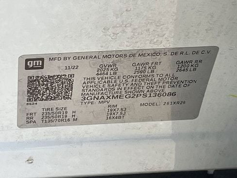 Used 2023 Chevrolet Equinox RS FWD image 15
