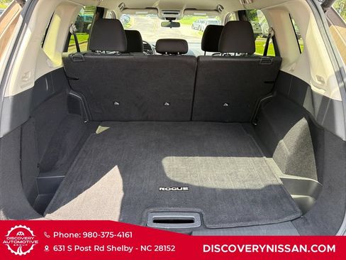 Certified 2025 Nissan Rogue SV AWD/4WD image 32