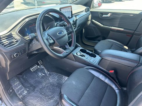 Used 2023 Ford Escape ST-Line AWD/4WD image 25