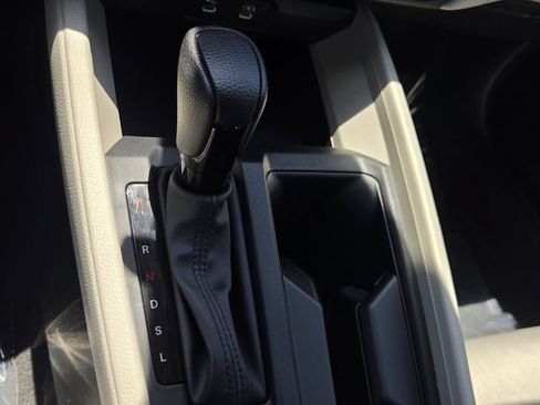 Certified 2023 Honda Accord EX image 19