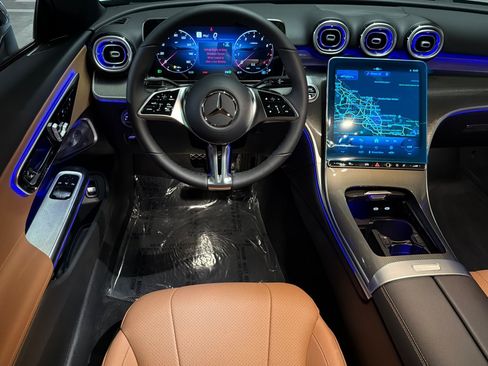New 2027 Mercedes-Benz CLE 300 4MATIC Coupe image 13