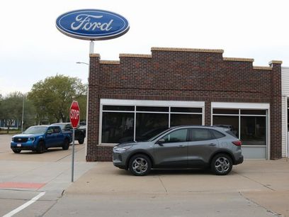 New 2025 Ford Escape ST-Line Elite w/ Tech Pack #2