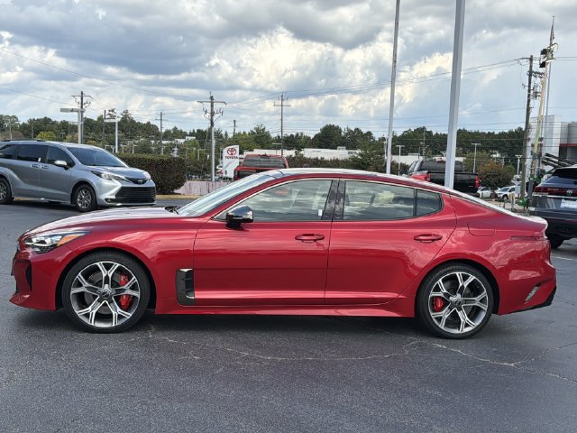 Used 2021 Kia Stinger GT2 RWD image 2