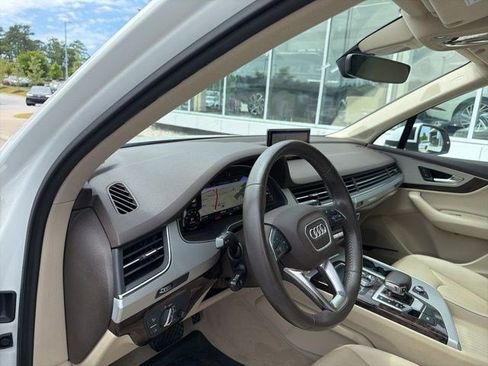 Used 2019 Audi Q7 2.0T Premium Plus w/ Premium Plus Package AWD/4WD image 13