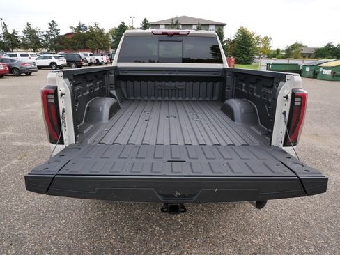 New 2026 GMC Sierra 3500 AT4 w/ AT4 Premium Plus Package image 10