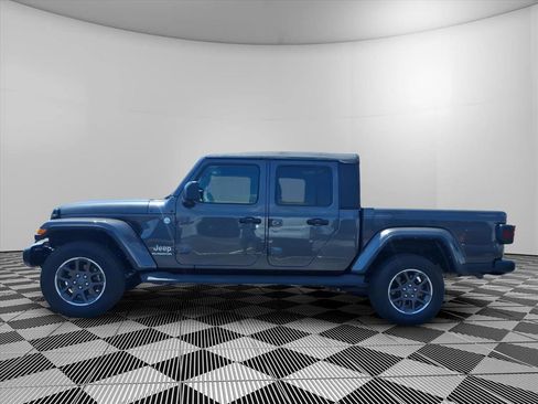 Used 2022 Jeep Gladiator Overland AWD/4WD image 23